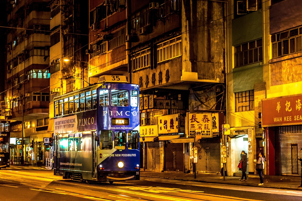 2025澳门和香港门和香港正版免费正题,今晚资料：8,19,33,35,47,46-警惕误导广告风险